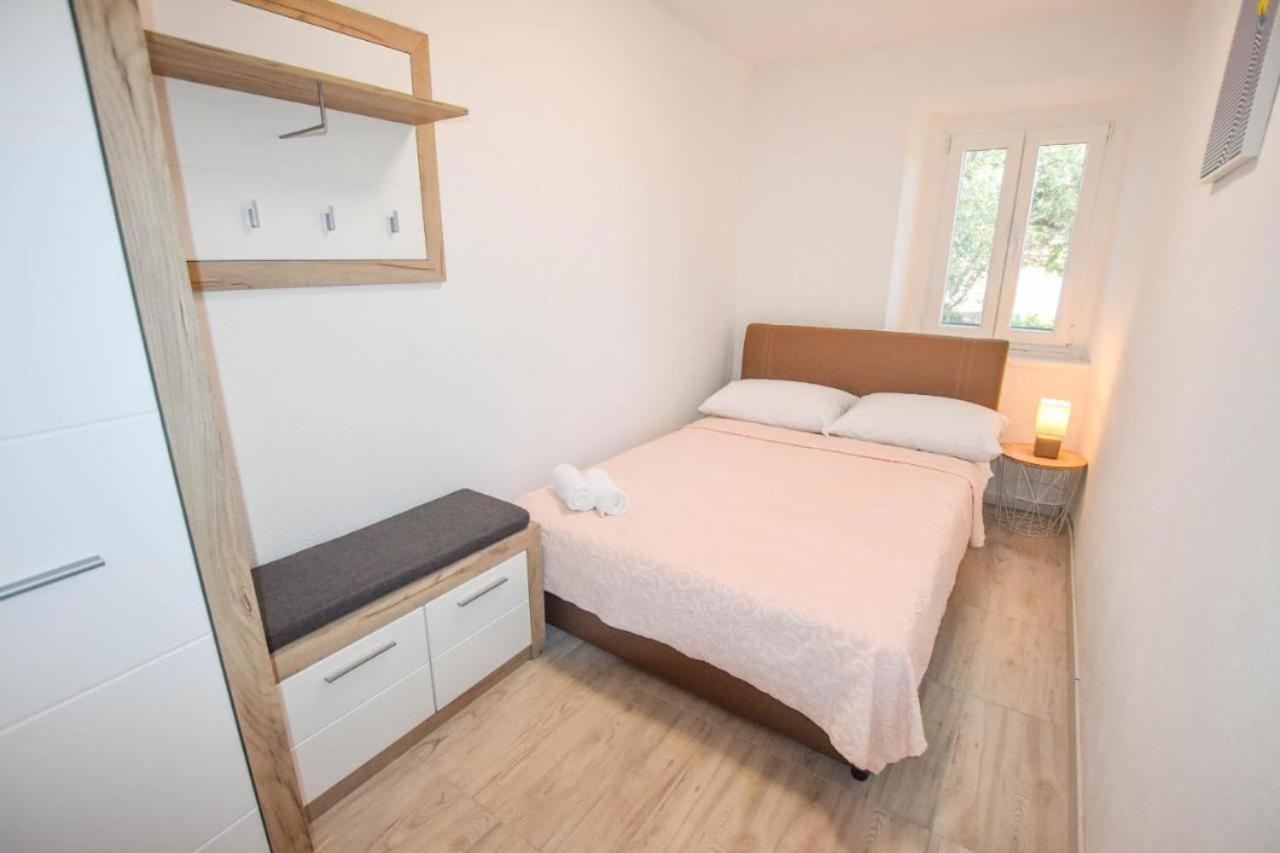 Suite Apartment Toni Poljana  Екстер'єр фото